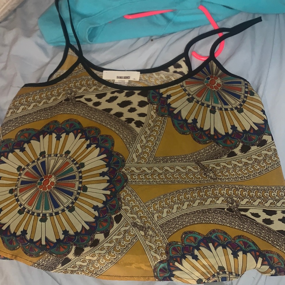 Loose cropped tank